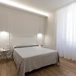 All'angolo Della Torre 4*
