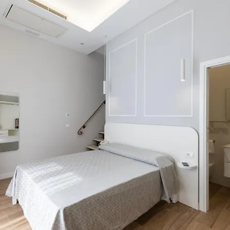 All'angolo Della Torre Bed & Breakfast *